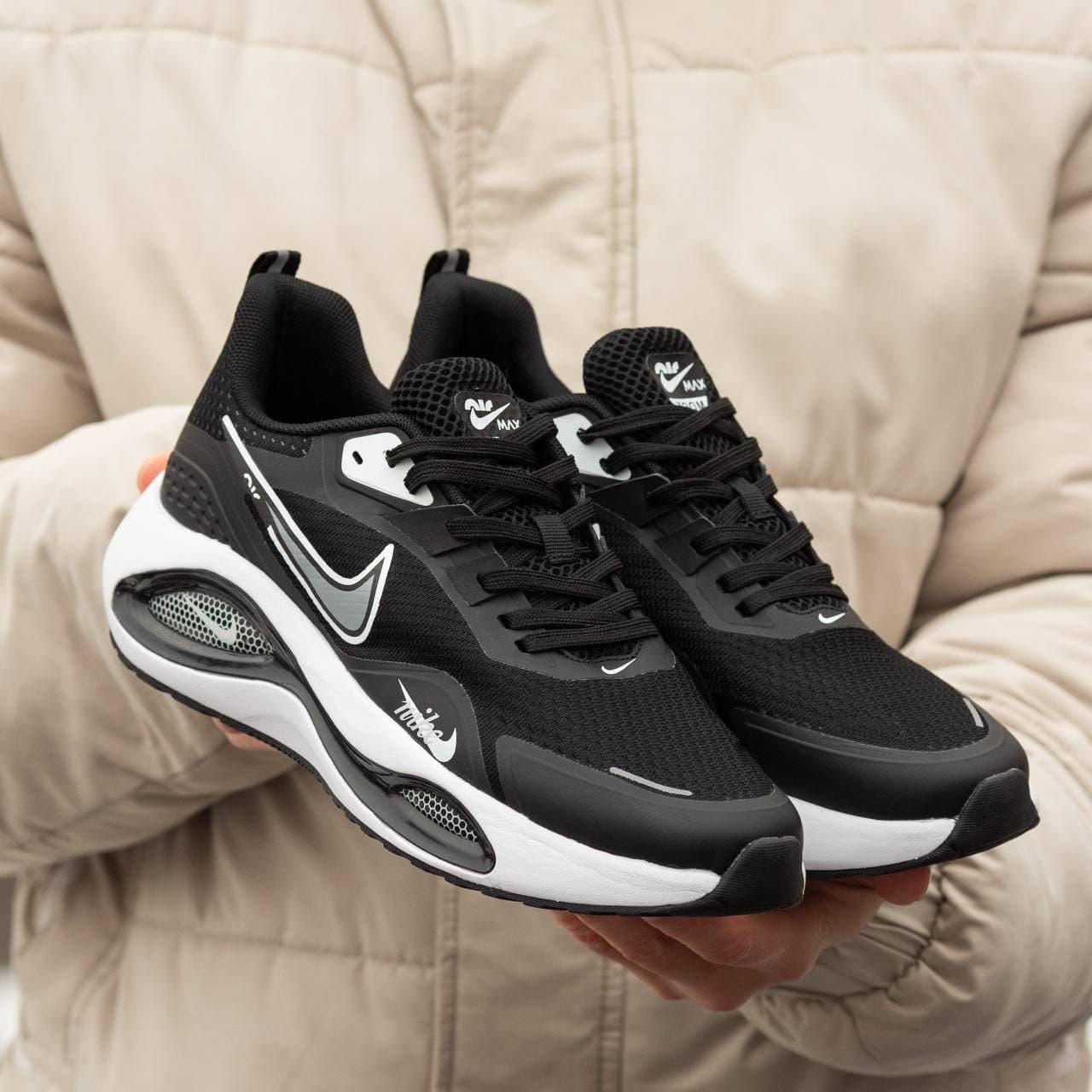 Nike Air Max Zoom Winflo V2